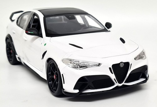 Maisto alfa romeo giulia - maisto, 1/18