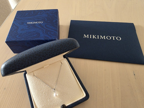 Mikimoto 18ct white - 18ct,