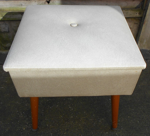 Vintage sewing box stool - 60's,
