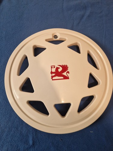 Vauxhall nova gte - wheel, trim