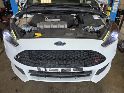 Focus mk3 headlights - st,