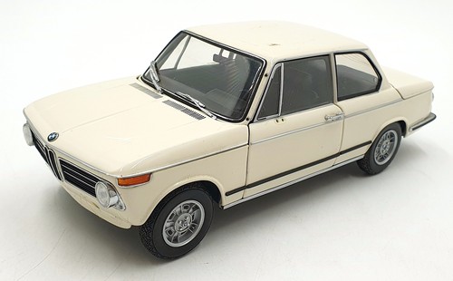 Kyosho scale diecast - kyosho, 1/18