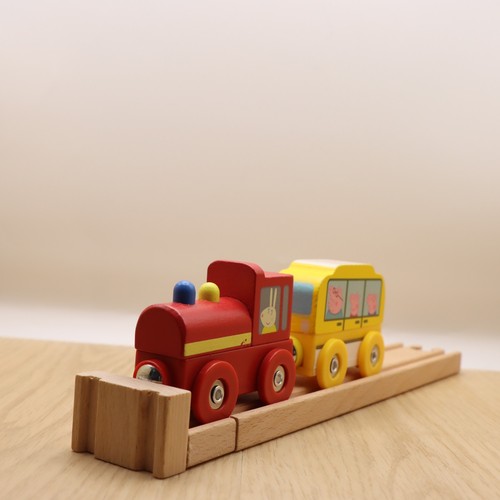 Wooden train track peppa pig - wooden,