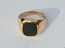 9ct Gold Bloodstone Signet Ring 4.98g Hallmarked London 1966 Size R