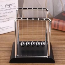 Newton's Cradle Steel Balance