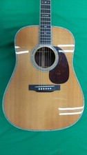 MARTIN Folk Guitar D-45V