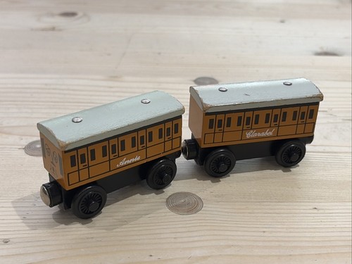 Thomas wooden railway - annie, &