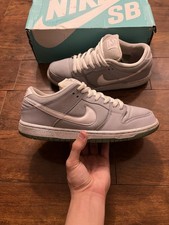 Size 9.5 - Nike SB Dunk Low