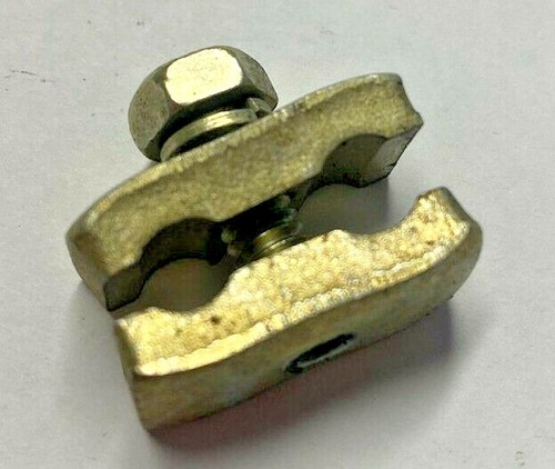 Pipe clamp for two - for,