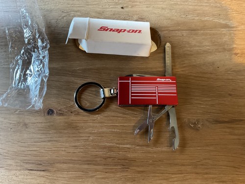 Snap toolbox keyring with - snap, on