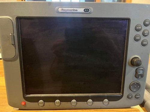 Raymarine e120 - ,