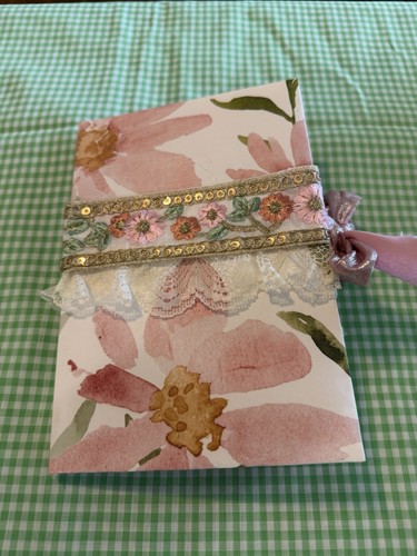 Junk journal handmade susan - by,