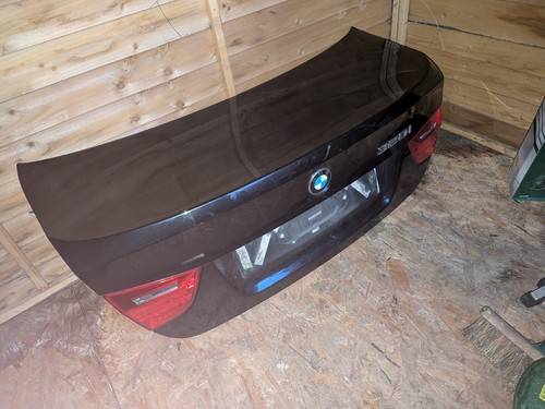 Bmw e90 saloon lci - e90,
