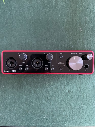 Focusrite scarlett 2i2 - 2x2, 3rd