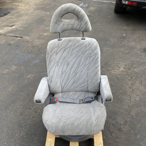 Captain seat swivel - captain,