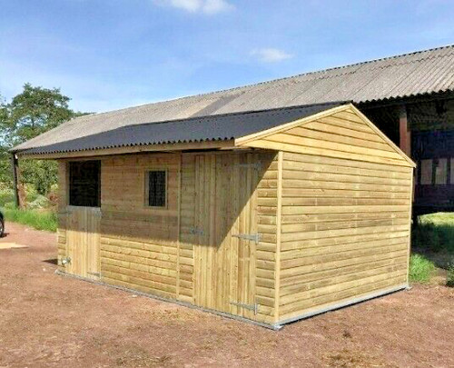 10ft wooden horse - wooden,