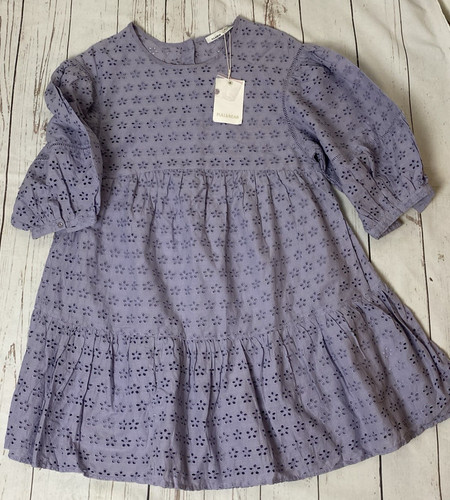 Bnwt women pull bear size - women's, s