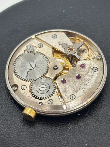 Movado cal 135 sub second - movado,