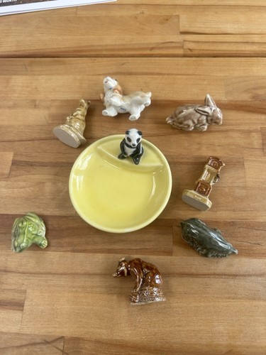 Wade whimsies figurines - 8.,