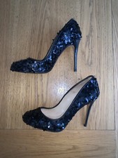 Zara Woman Black Teardrop