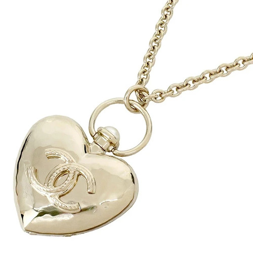 Chanel logos heart - chanel, gp
