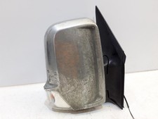 GENUINE 2016 MERCEDES SPRINTER  A9068102093 RIGHT DOOR MIRROR CONENCTOR BROKEN