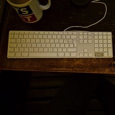 Apple Wired QWERTY UK Layout