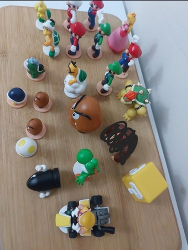 Super mario bros mini figures - super,