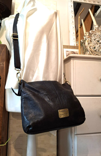 Fossil real leather crossbody - fossil,