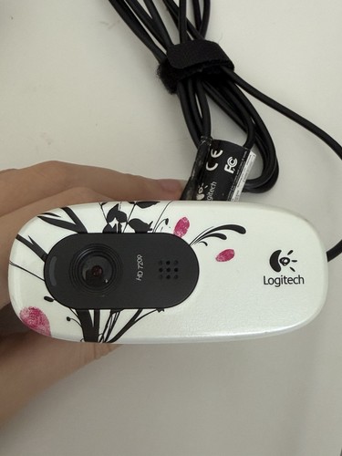 Logitech 720p webcam - logitech,