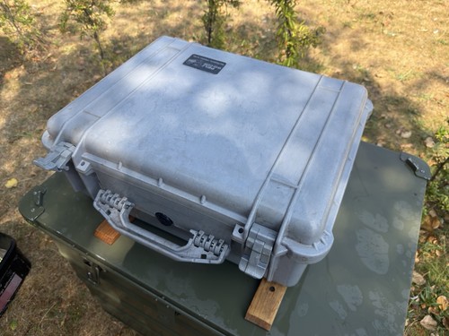 Peli case 1550 grey - with, foam