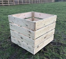 Horse Hay Feeder / Haylage Crate - Strong - Heavy Duty - Delivered fully Built