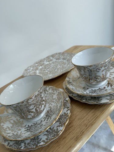 Vintage royal vale - vale, gold