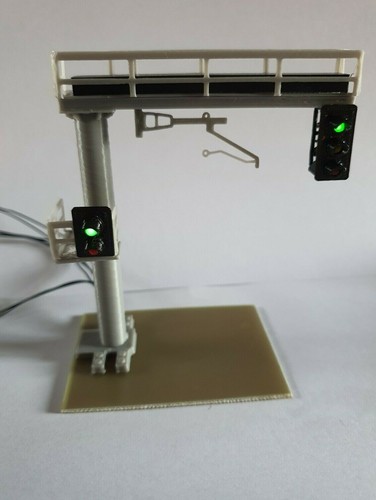Model railway track aspect - 2,