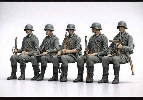 Ww2 german seated - ww2, soldiers