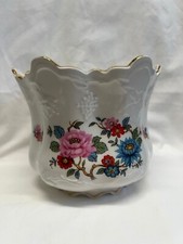 Lady Eleanor English Fine Bone