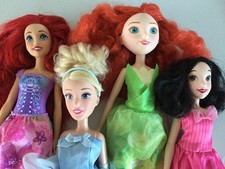 4 x DISNEY PRINCESS DOLLS - ARIEL CINDERELLA SNOW WHITE & MERIDA