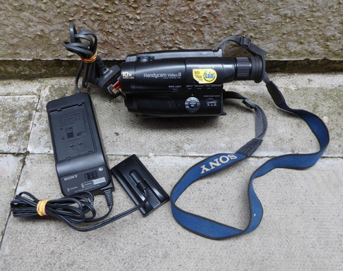 Sony handycam ccd tr330e pal - sony,