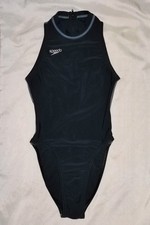 Speedo Size GB 26" High Neck