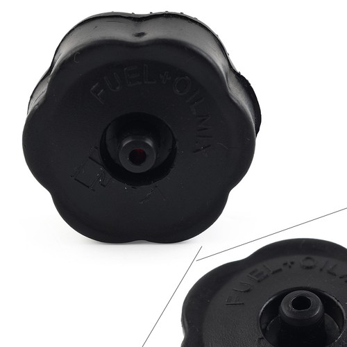Black plastic oil tank - x, cap