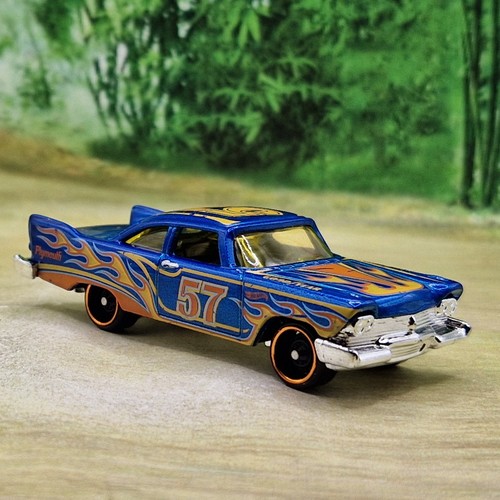 Hot wheels plymouth - hot, fury