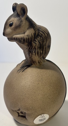 Poole pottery mouse apple - poole,