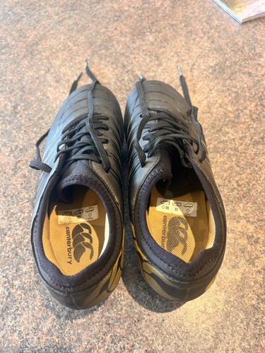 Canterbury rugby boots size 4 - rugby,