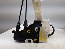 GENUINE 2017 HYUNDAI SANTA FE   FRONT RIGHT DOOR LOCK