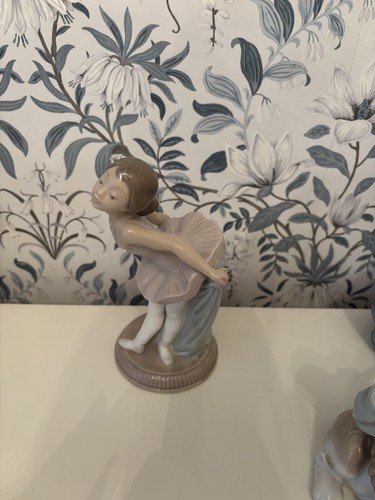 Lladro nao porcelain - lladro,