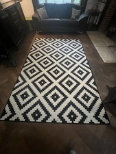 Black & White Patterned Rug