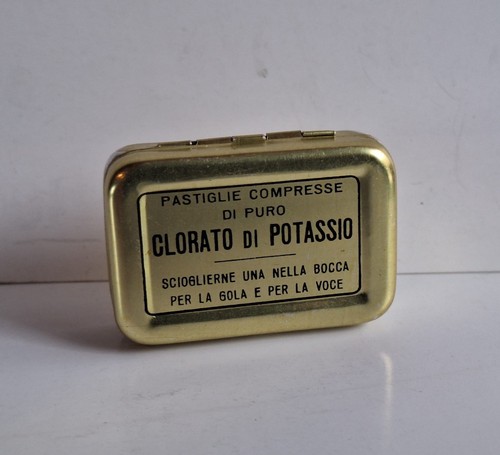 Ww1 militaria ammunition tin - militaria,