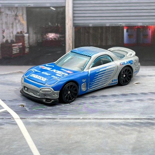 Hot wheels mazda rx 7 - wheels, rx-7