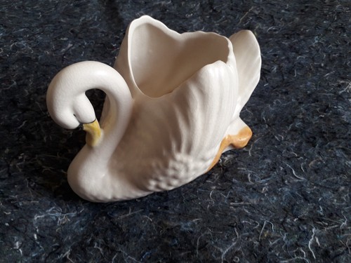 Vintage sylvac ceramic swan - ceramic,