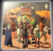 SIGNED GORILLAZ DAMON ALBARN